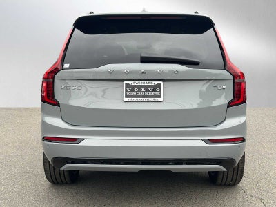 2026 Volvo XC90 Plug-In Hybrid Ultra Dark Theme