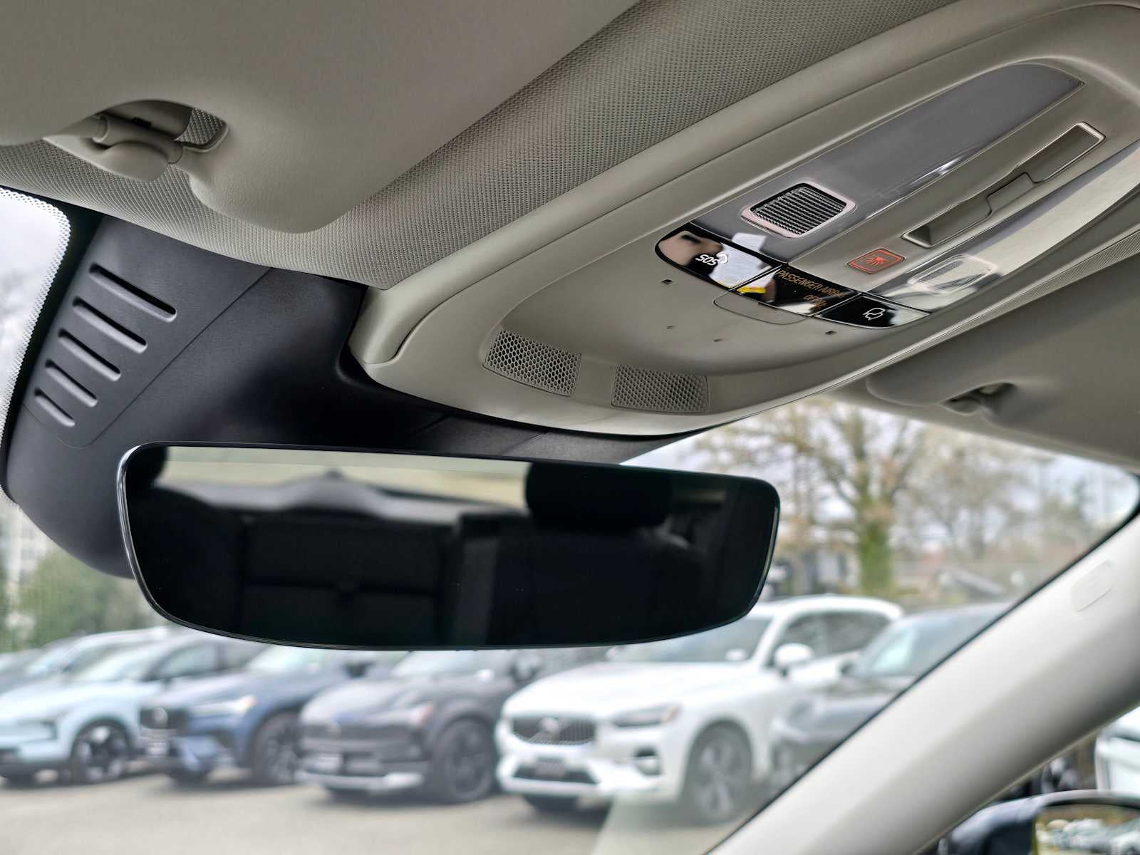 2026 Volvo XC60 Plug-In Hybrid Plus