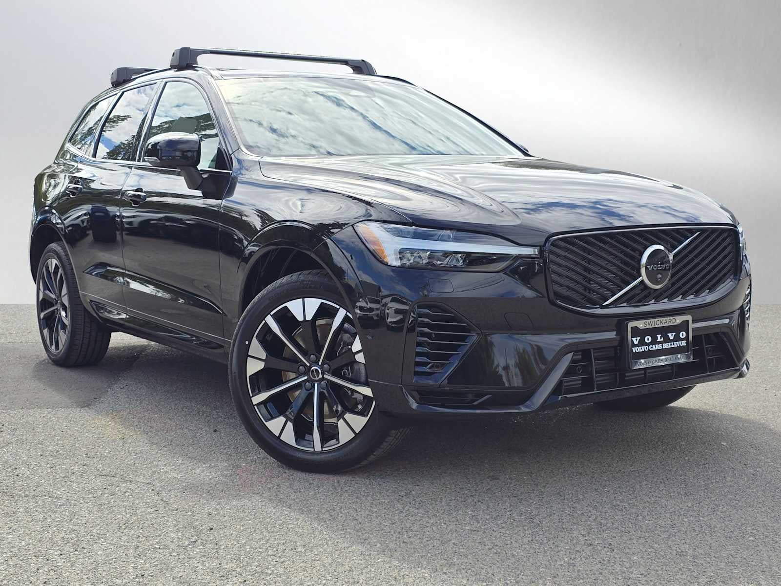 2026 Volvo XC60 Plug-In Hybrid Plus