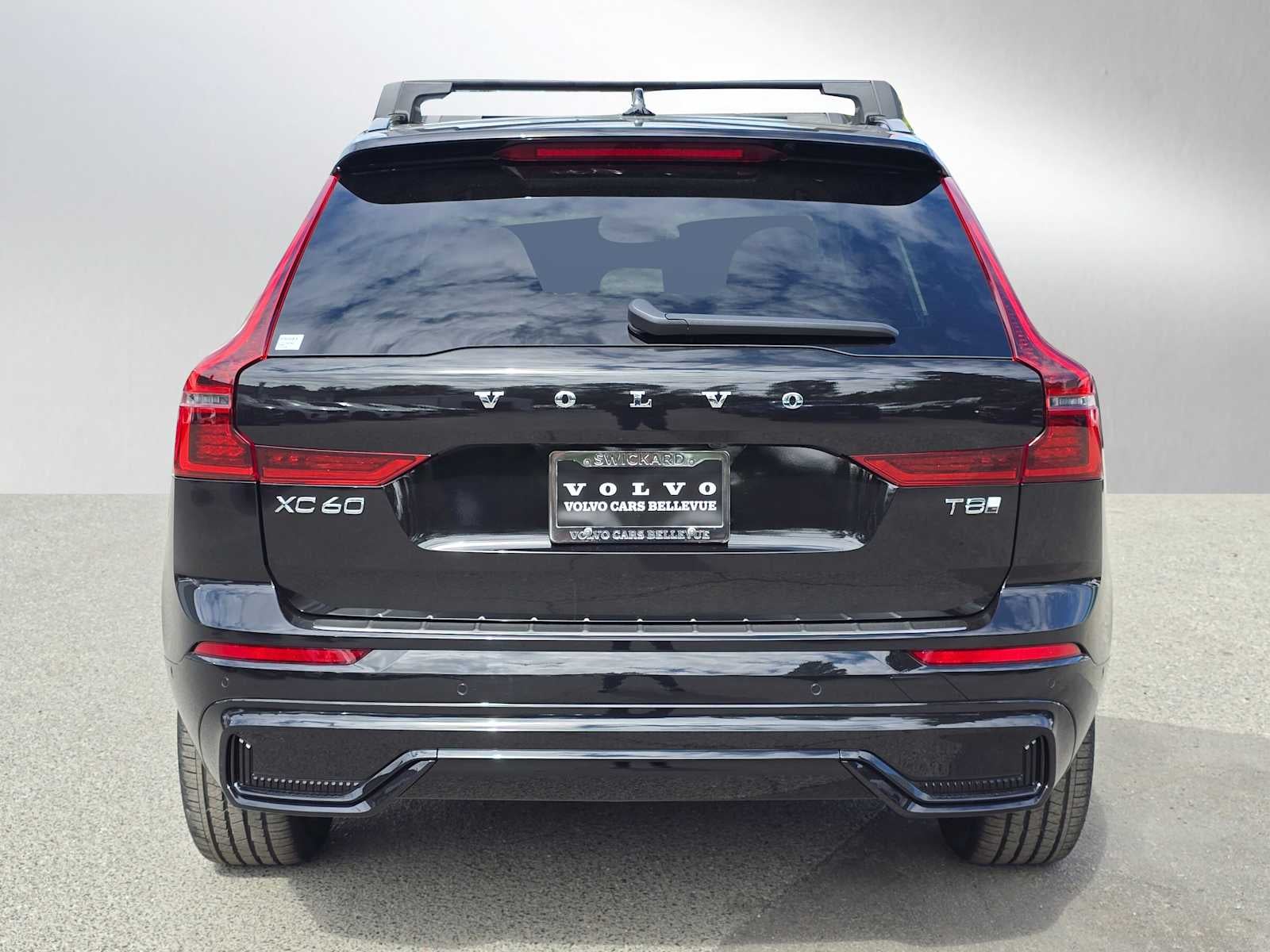 2026 Volvo XC60 Plug-In Hybrid Plus