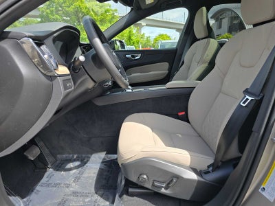 2026 Volvo XC60 Plug-In Hybrid Plus