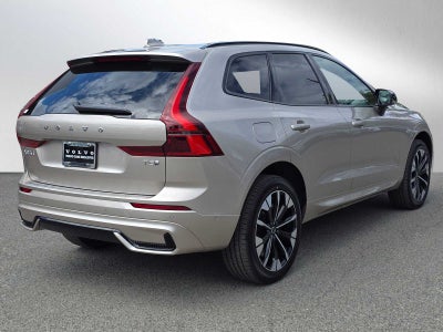 2026 Volvo XC60 Plug-In Hybrid Plus