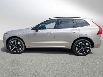 2026 Volvo XC60 Plug-In Hybrid Plus