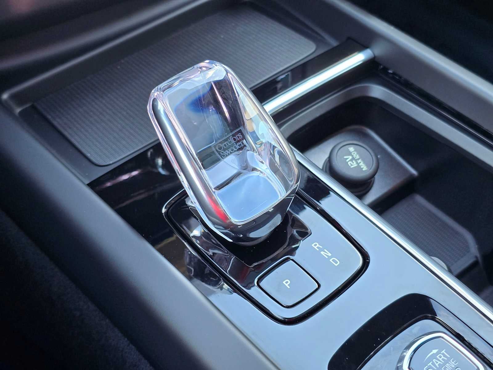 2026 Volvo XC60 Plug-In Hybrid Plus