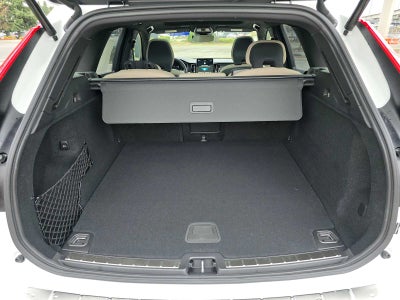 2026 Volvo XC60 Plug-In Hybrid Plus