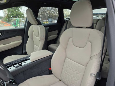 2026 Volvo XC60 Plug-In Hybrid Plus