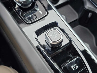 2026 Volvo XC60 Plug-In Hybrid Plus