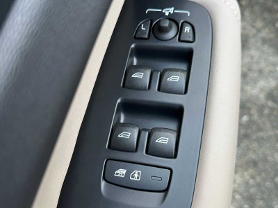 2026 Volvo XC60 Plug-In Hybrid Plus