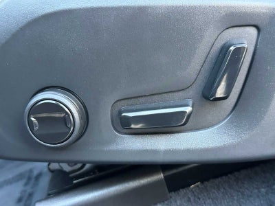 2026 Volvo XC60 Plug-In Hybrid Plus