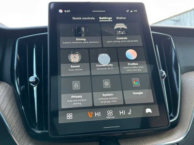 2026 Volvo XC60 Plug-In Hybrid Plus