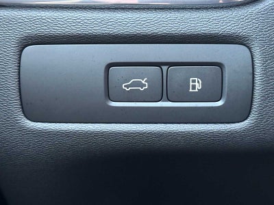 2026 Volvo XC60 Plug-In Hybrid Plus