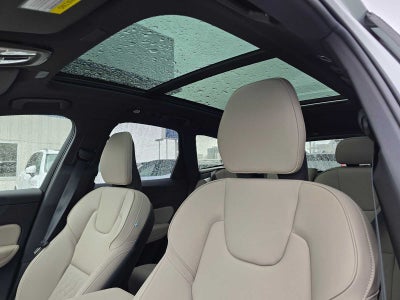 2026 Volvo XC60 Plug-In Hybrid Plus