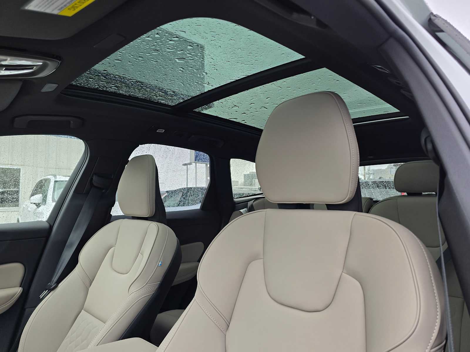 2026 Volvo XC60 Plug-In Hybrid Plus