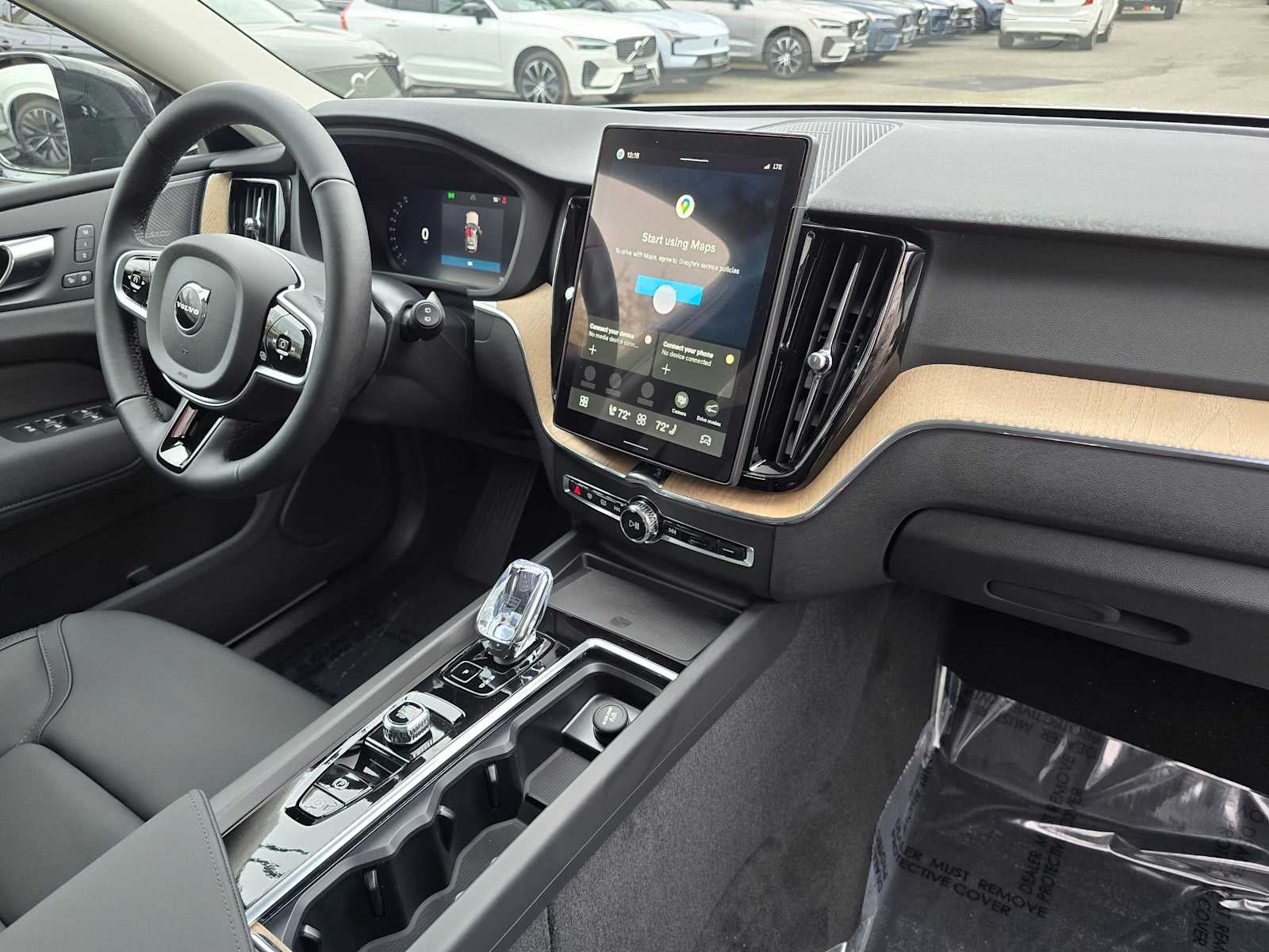 2026 Volvo XC60 Plug-In Hybrid Plus