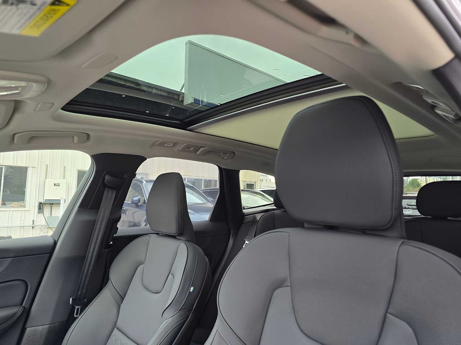 2026 Volvo XC60 Plug-In Hybrid Plus