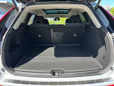 2026 Volvo XC60 Plug-In Hybrid Plus