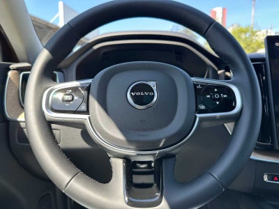 2026 Volvo XC60 Plug-In Hybrid Plus