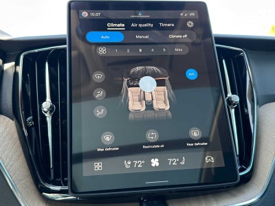 2026 Volvo XC60 Plug-In Hybrid Plus
