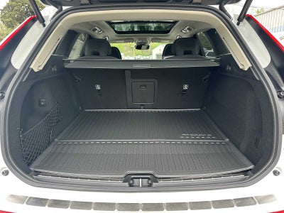2026 Volvo XC60 Plug-In Hybrid Plus