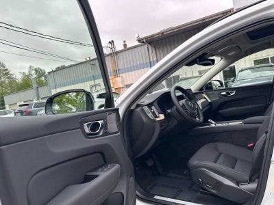 2026 Volvo XC60 Plug-In Hybrid Plus