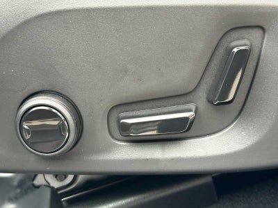 2026 Volvo XC60 Plug-In Hybrid Plus
