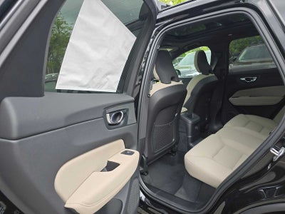 2026 Volvo XC60 Plug-In Hybrid Plus