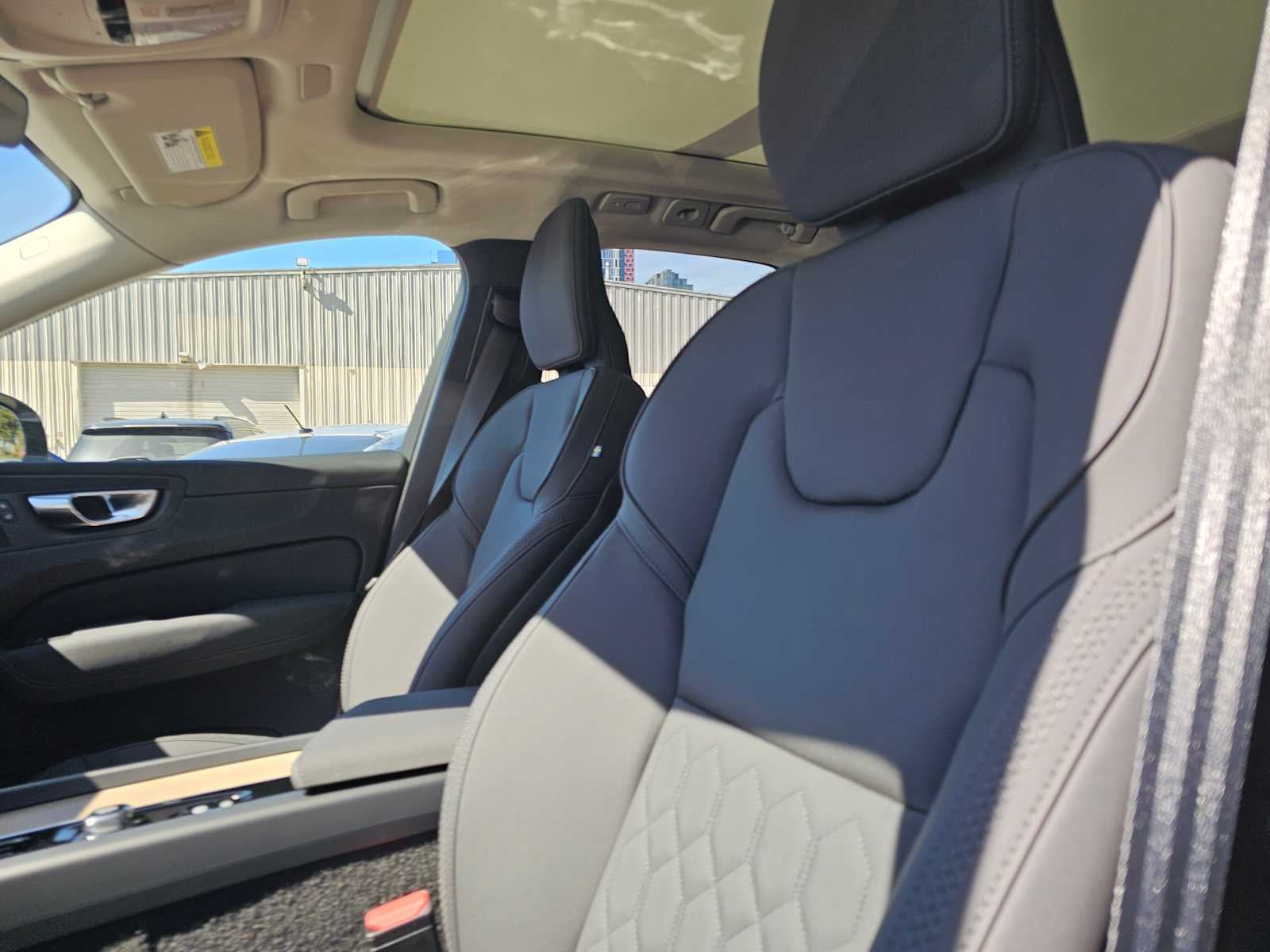 2026 Volvo XC60 Plug-In Hybrid Plus
