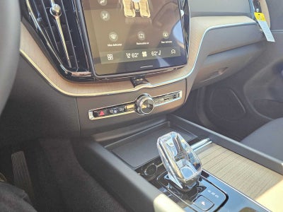 2026 Volvo XC60 Plug-In Hybrid Plus