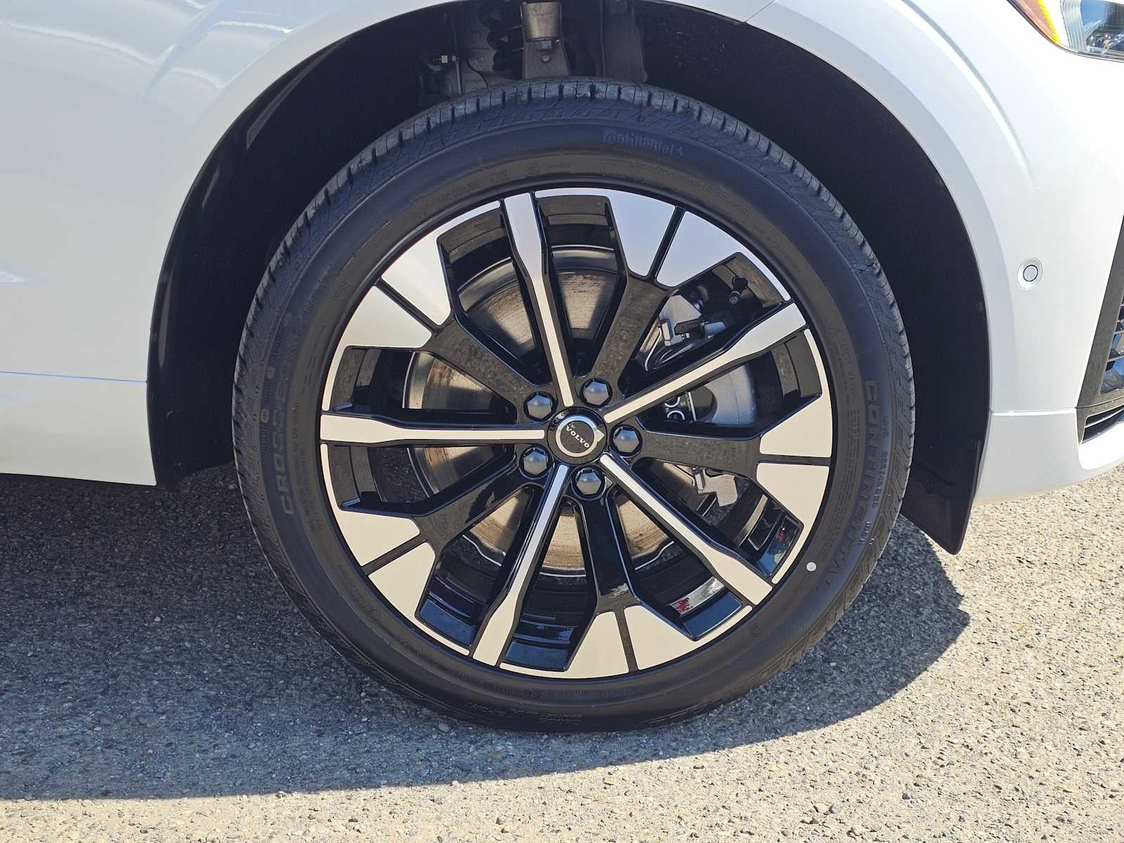 2026 Volvo XC60 Plug-In Hybrid Plus