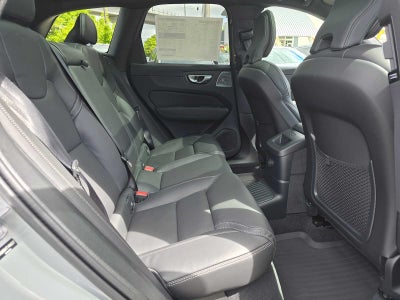 2026 Volvo XC60 Plug-In Hybrid Ultra Black Edition