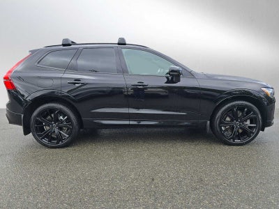 2026 Volvo XC60 Plug-In Hybrid Ultra Black Edition