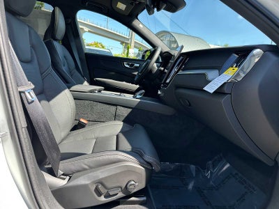 2026 Volvo XC60 Plug-In Hybrid Ultra Black Edition