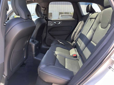 2026 Volvo XC60 Plug-In Hybrid Ultra Black Edition