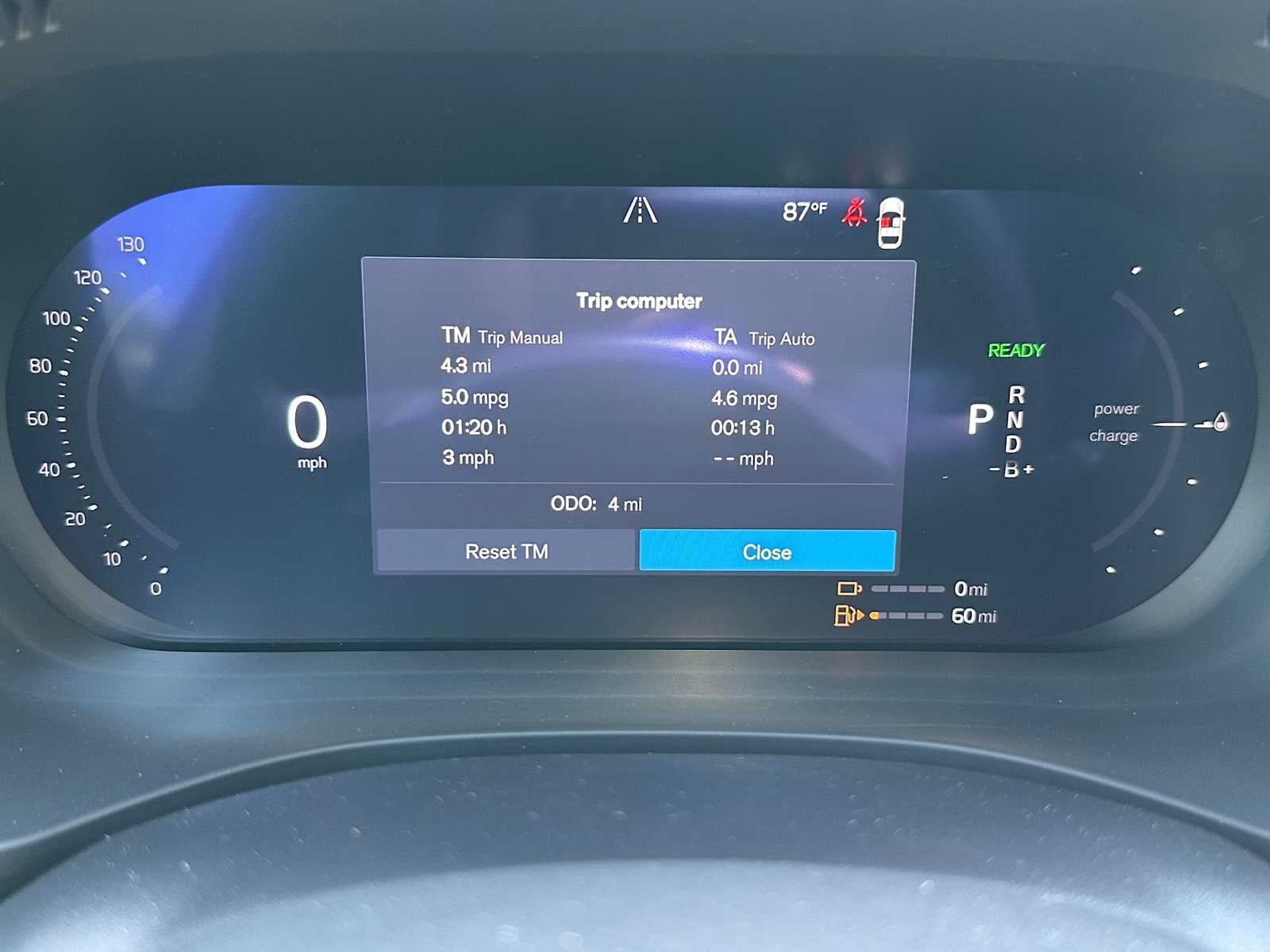 2026 Volvo XC60 Plug-In Hybrid Ultra Black Edition