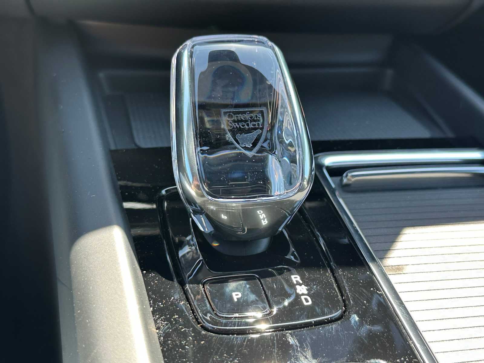 2026 Volvo XC60 Plug-In Hybrid Ultra Black Edition