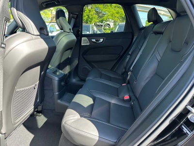 2026 Volvo XC60 Plug-In Hybrid Ultra Black Edition
