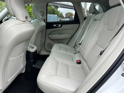 2026 Volvo XC60 Plug-In Hybrid Ultra