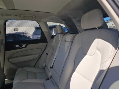 2026 Volvo XC60 Plug-In Hybrid Ultra