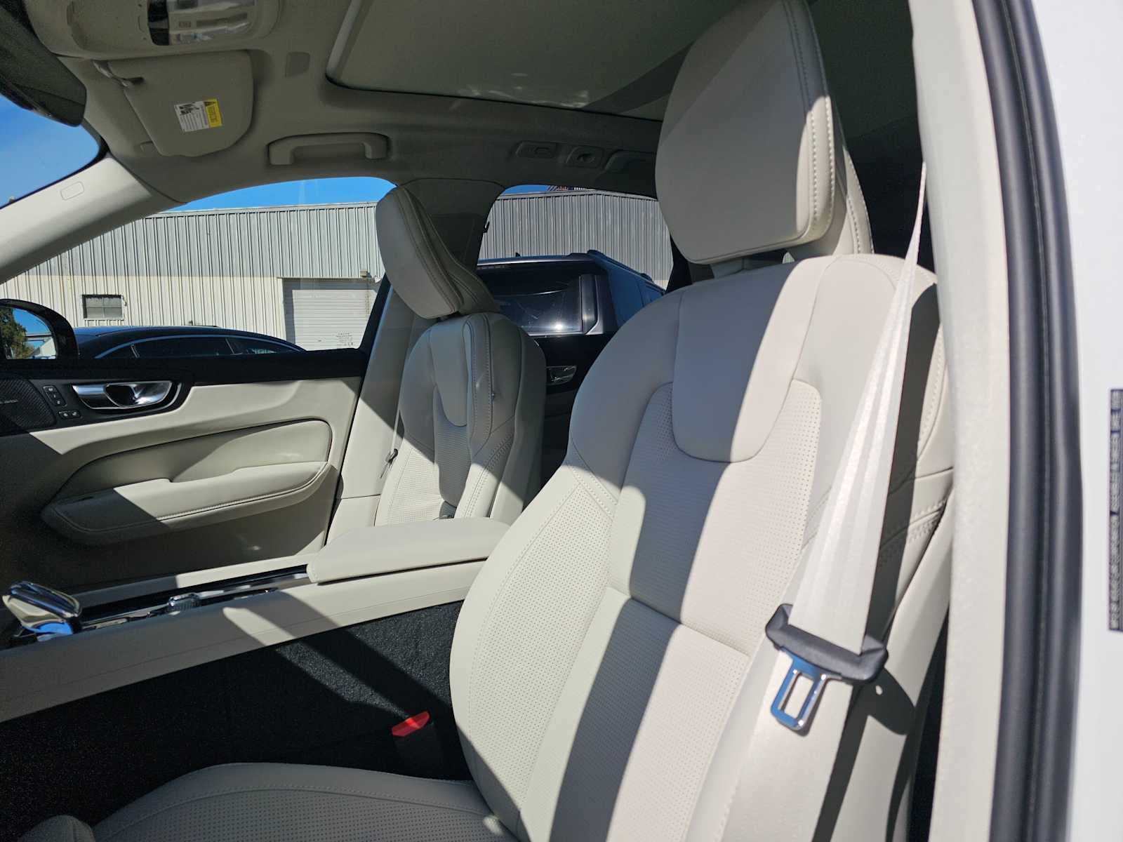 2026 Volvo XC60 Plug-In Hybrid Ultra