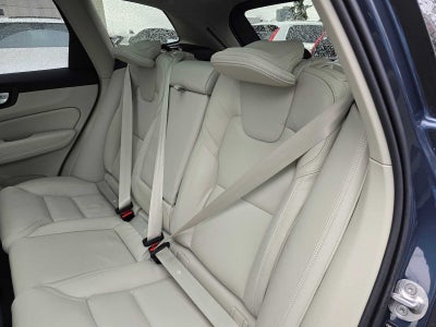 2026 Volvo XC60 Plug-In Hybrid Ultra