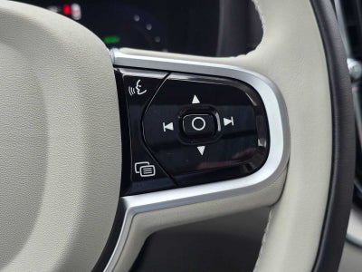 2026 Volvo XC60 Plug-In Hybrid Ultra