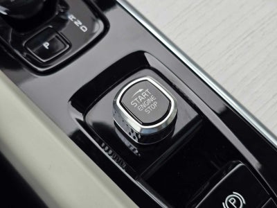 2026 Volvo XC60 Plug-In Hybrid Ultra