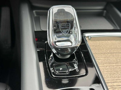 2026 Volvo XC60 Plug-In Hybrid Ultra