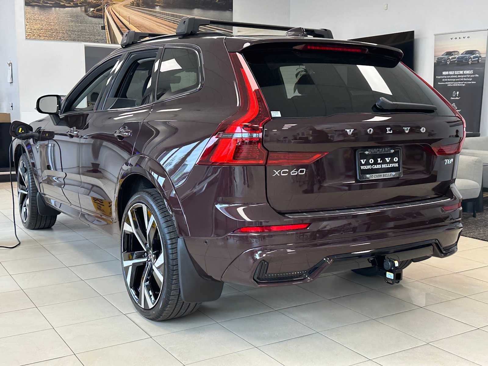 2026 Volvo XC60 Plug-In Hybrid Ultra