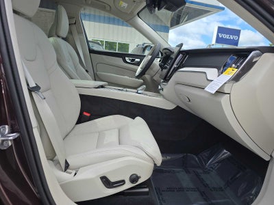 2026 Volvo XC60 Plug-In Hybrid Ultra