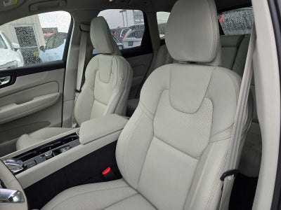 2026 Volvo XC60 Plug-In Hybrid Ultra