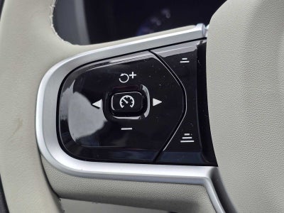 2026 Volvo XC60 Plug-In Hybrid Ultra