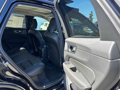 2026 Volvo XC60 Plug-In Hybrid Ultra