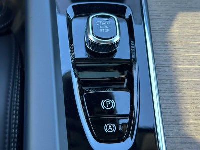 2026 Volvo XC60 Plug-In Hybrid Ultra