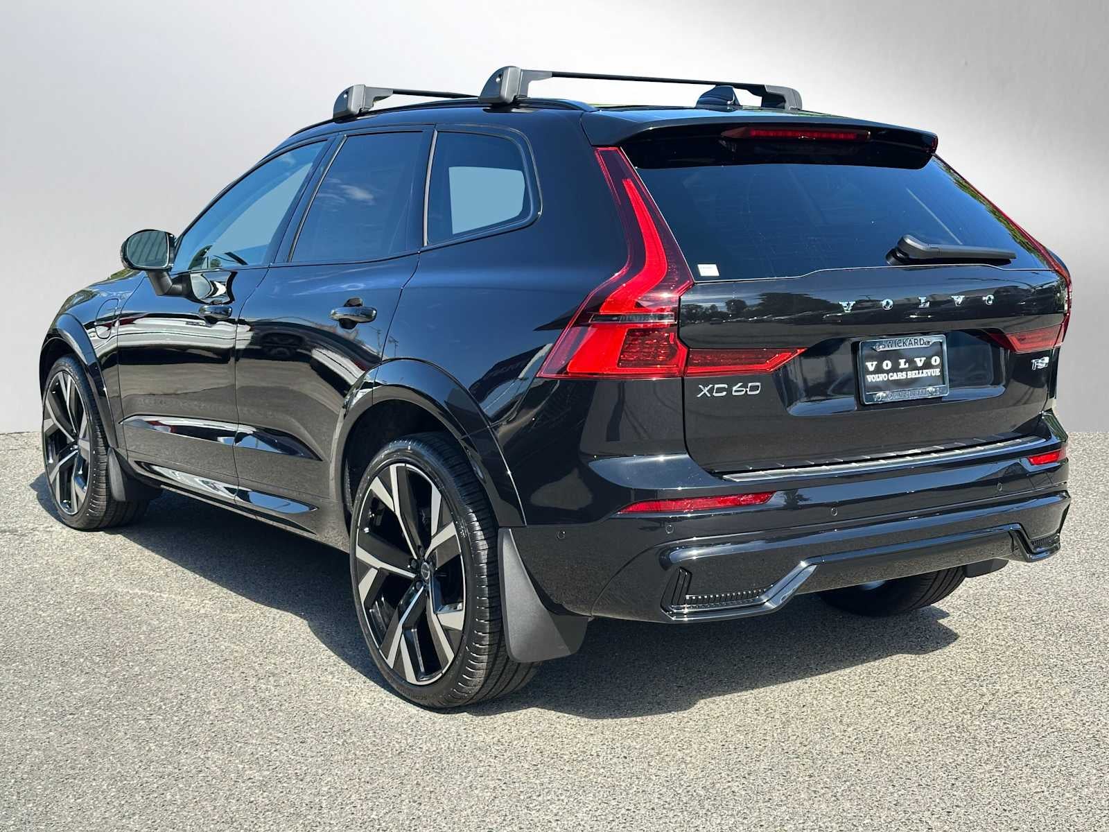 2026 Volvo XC60 Plug-In Hybrid Ultra